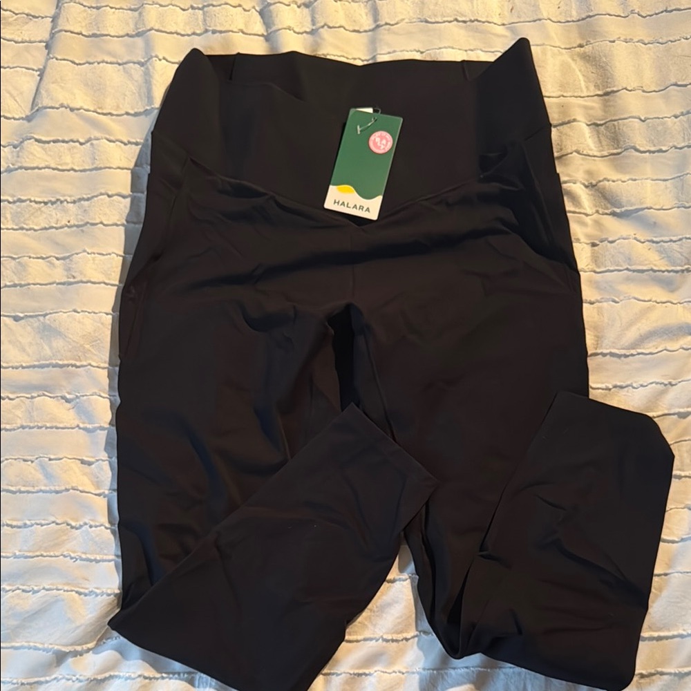 HALARA UltraSculpt High Waisted Crossover Tummy Control Side Pocket Leggings NWT